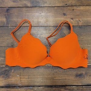 Very Sexy Secret Embrace Push-up 36B